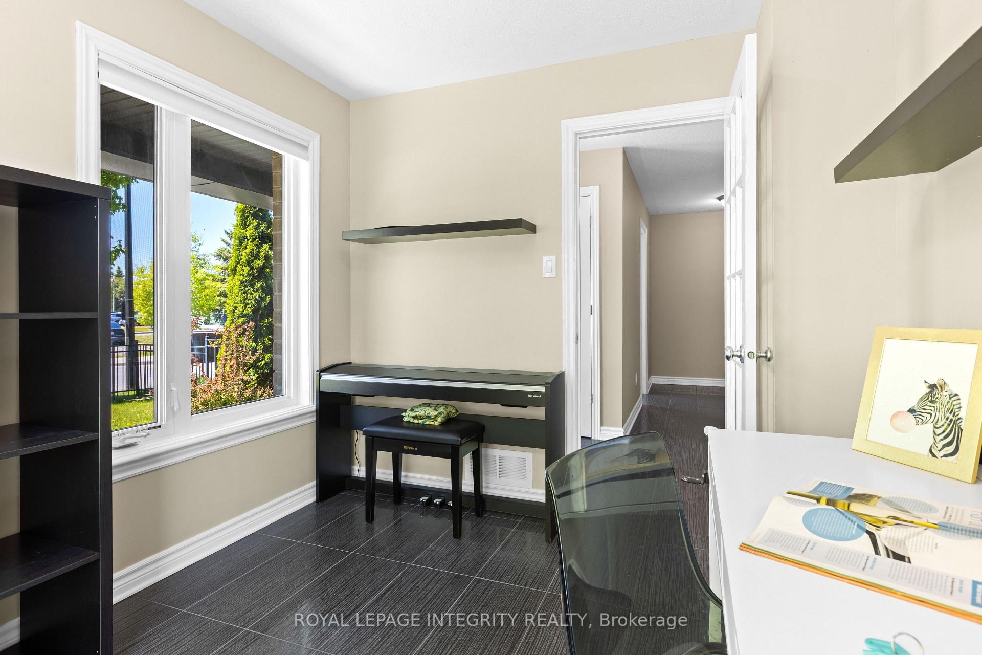 Photo 4 of 266 Leather Leaf Terrace, Ottawa, Barrhaven - Longfields — HOMEH