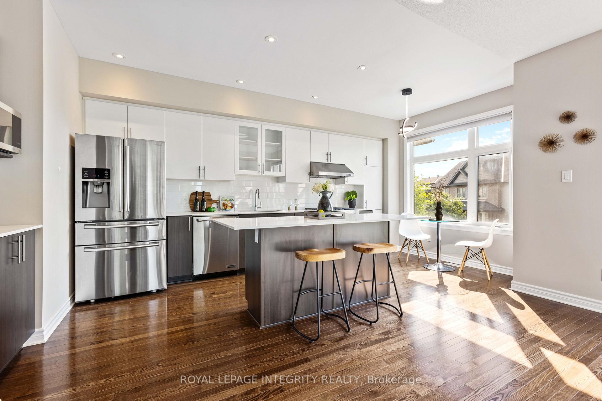 Photo 8 of 266 Leather Leaf Terrace, Ottawa, Barrhaven - Longfields — HOMEH