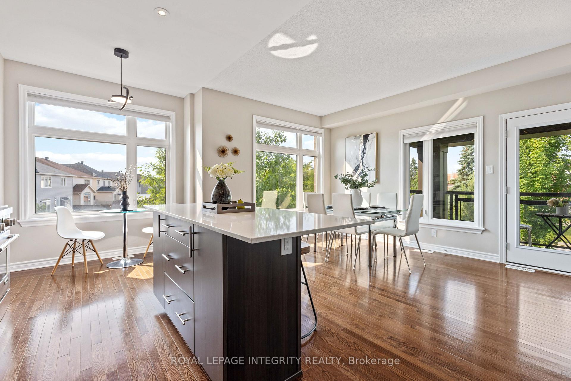 Photo 13 of 266 Leather Leaf Terrace, Ottawa, Barrhaven - Longfields — HOMEH