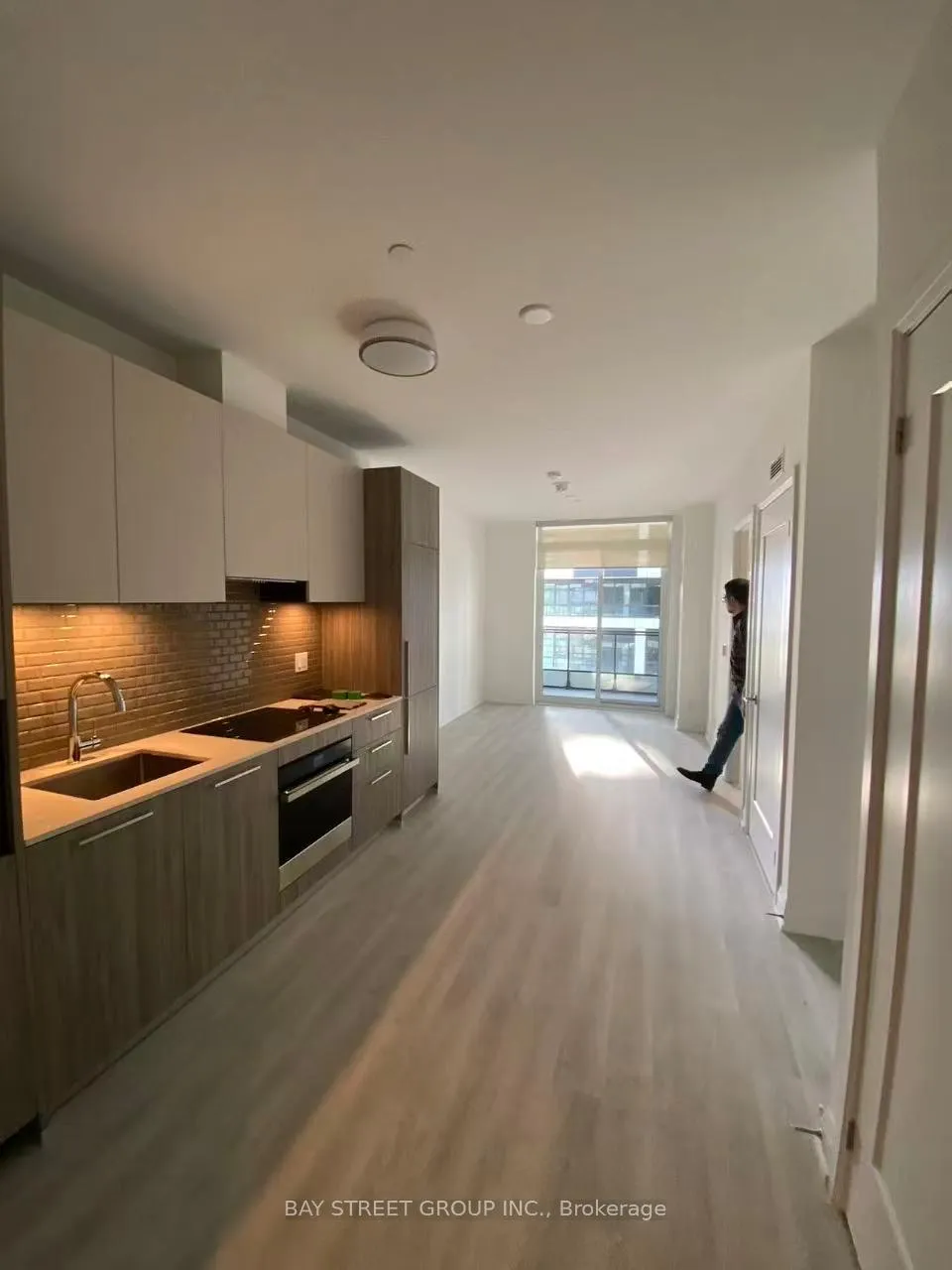 Photo 12 of Unit 1512, 65 Broadway Avenue, Toronto, Mount Pleasant West — HOMEH