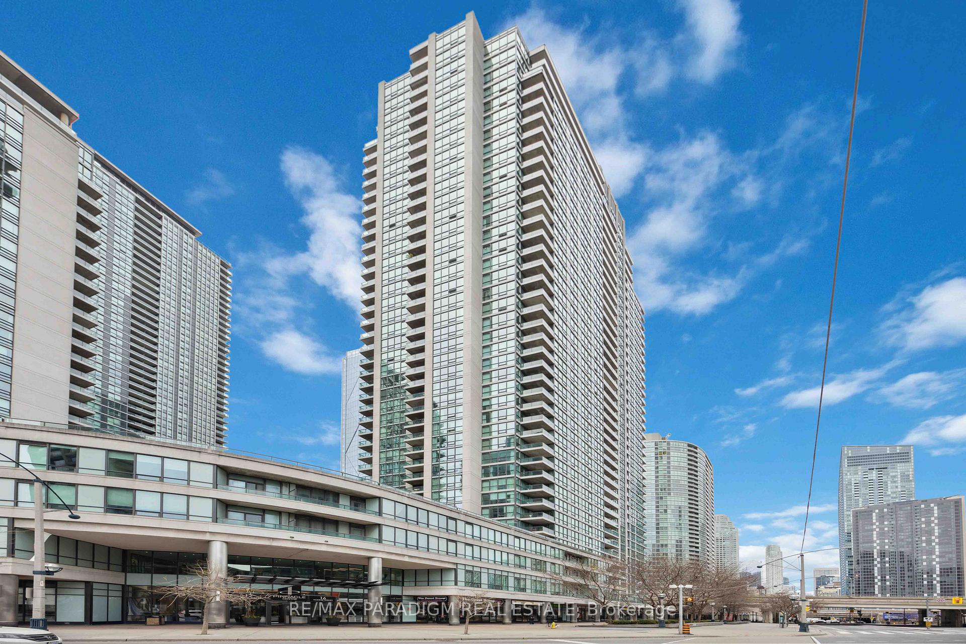 Front of Unit 1713, 16 Yonge Street