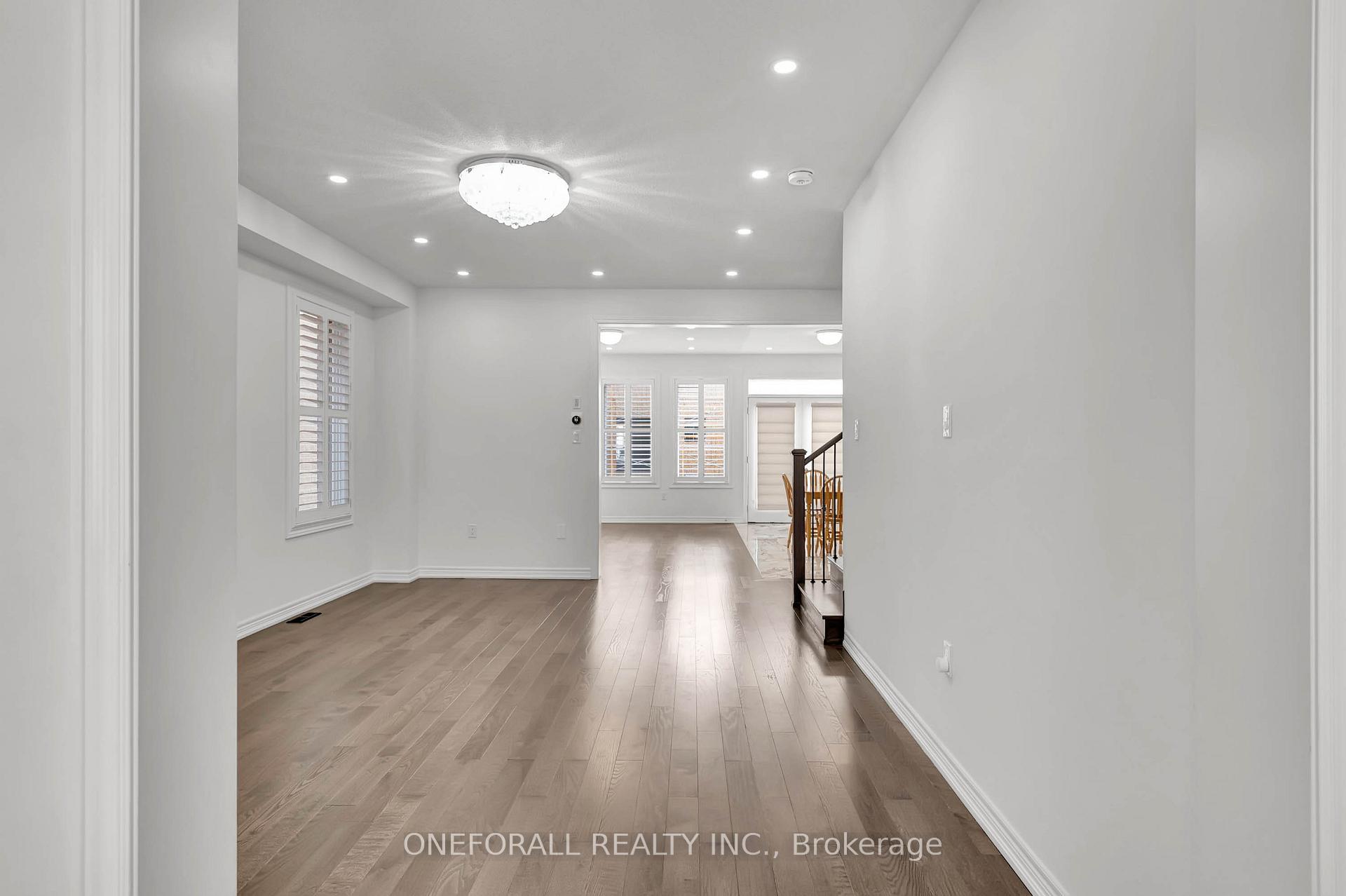 Photo 5 of 68 Wakefield Boulevard, Essa, Angus — HOMEH