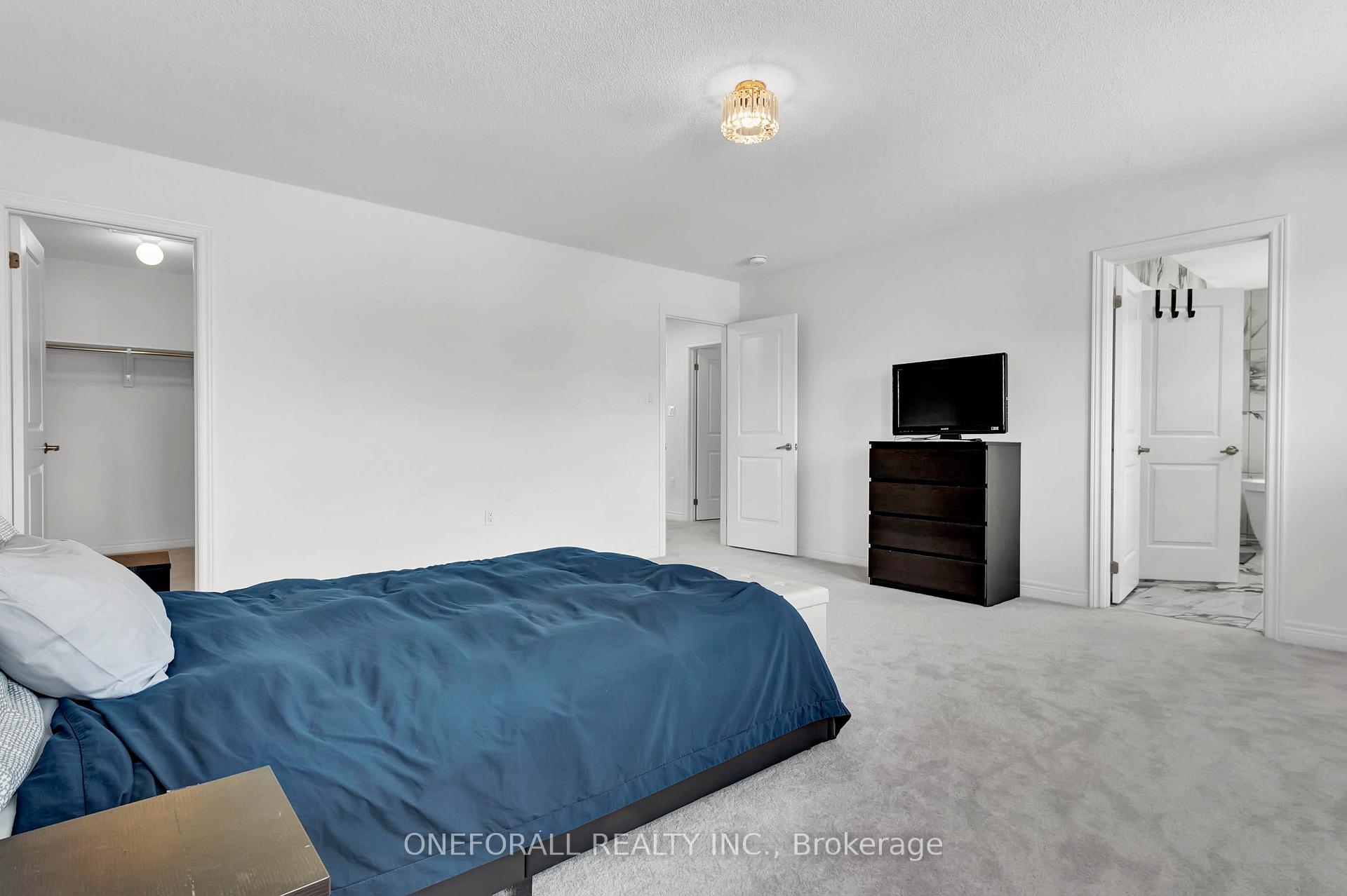 Photo 21 of 68 Wakefield Boulevard, Essa, Angus — HOMEH