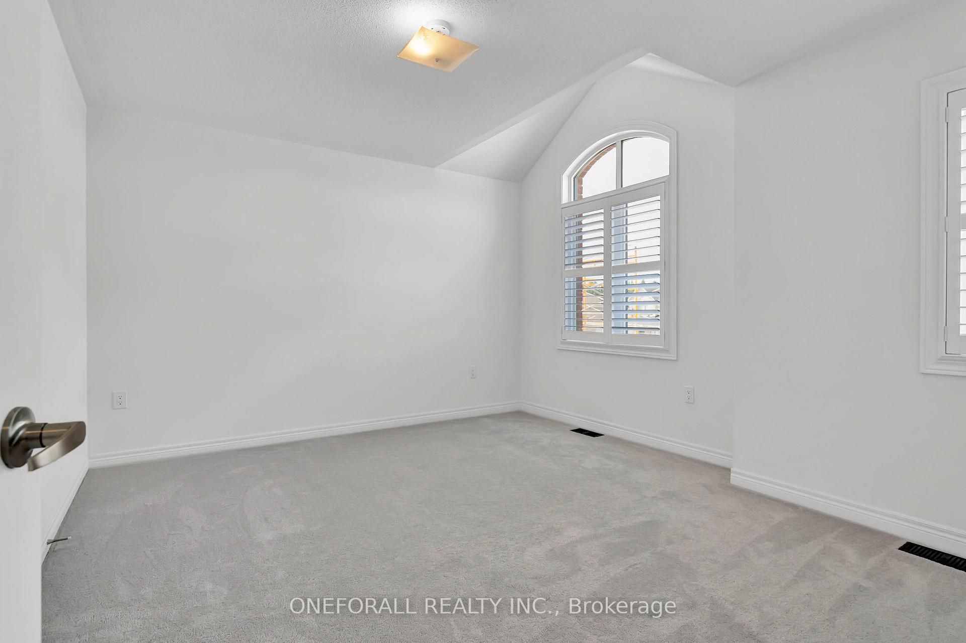 Photo 28 of 68 Wakefield Boulevard, Essa, Angus — HOMEH