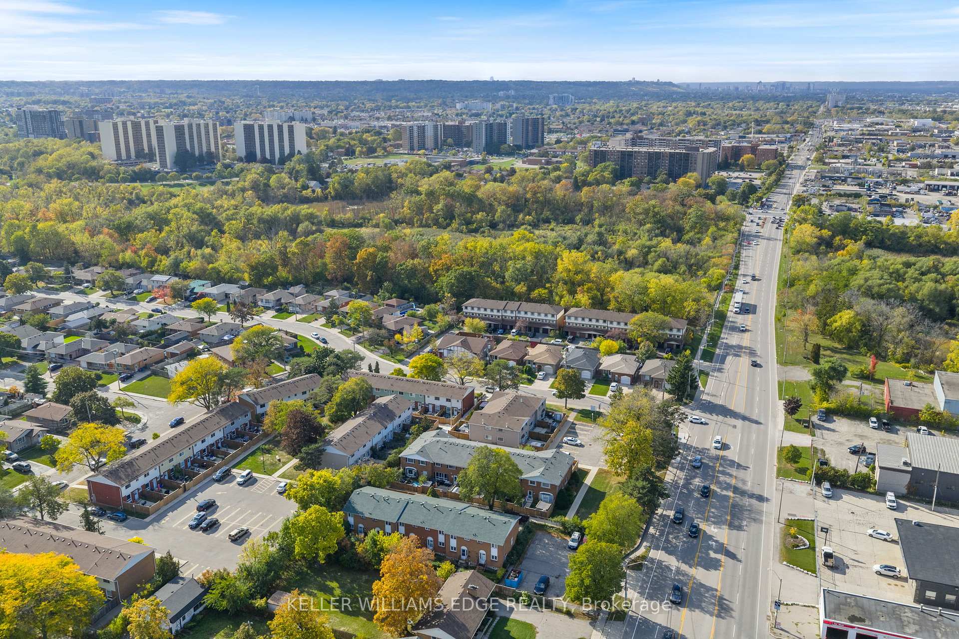 Photo 9 of Unit 7, 2700 Barton Street E, Hamilton, Riverdale — HOMEH