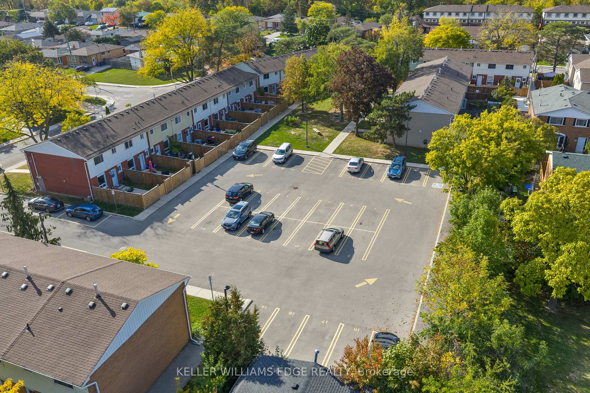 Photo 27 of Unit 7, 2700 Barton Street E, Hamilton, Riverdale — HOMEH