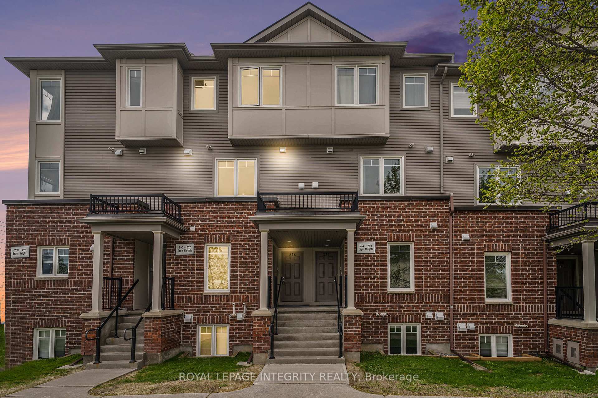 Front of 256 Espin Heights