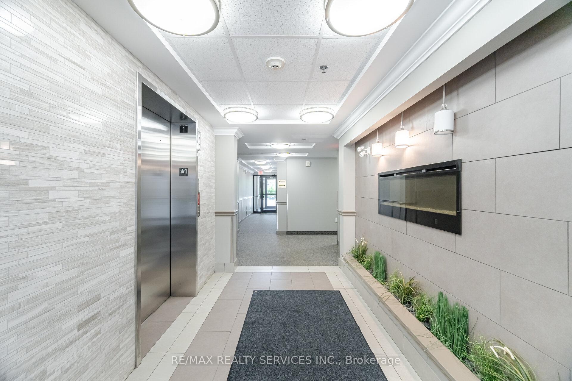 Front of Unit 301, 60 Baycliffe Crescent