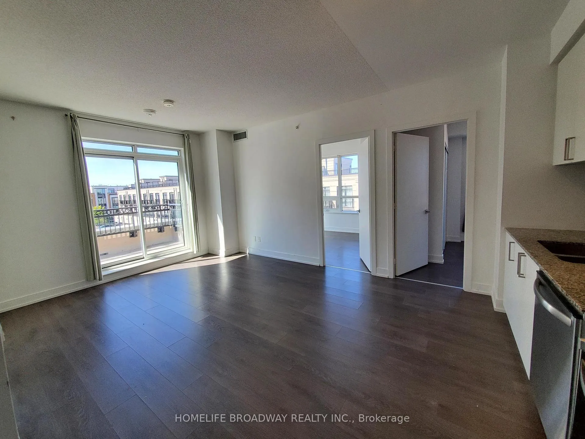Photo 4 of Unit 307E, 278 Buchanan Drive, Markham, Unionville — HOMEH