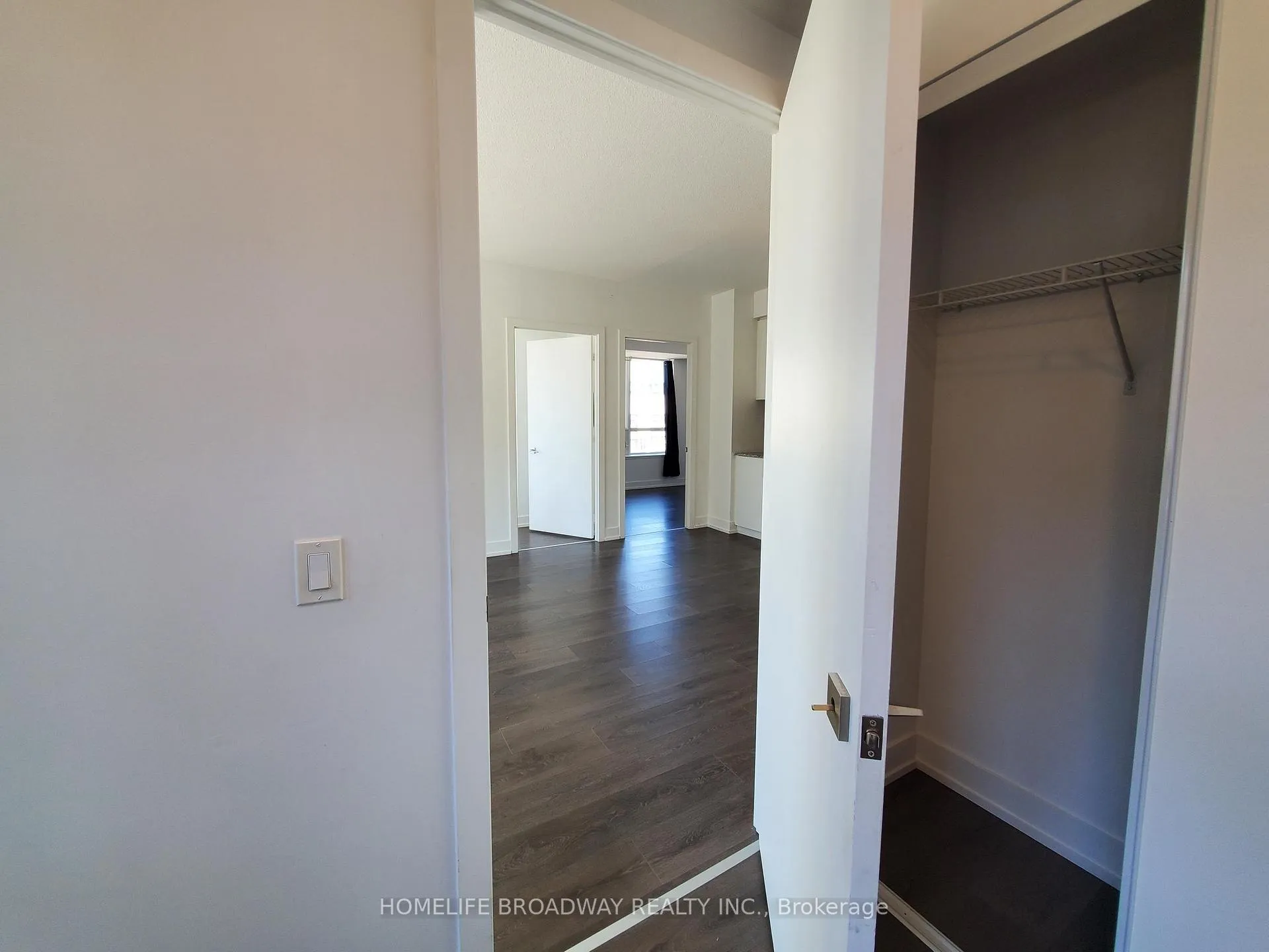 Photo 5 of Unit 307E, 278 Buchanan Drive, Markham, Unionville — HOMEH