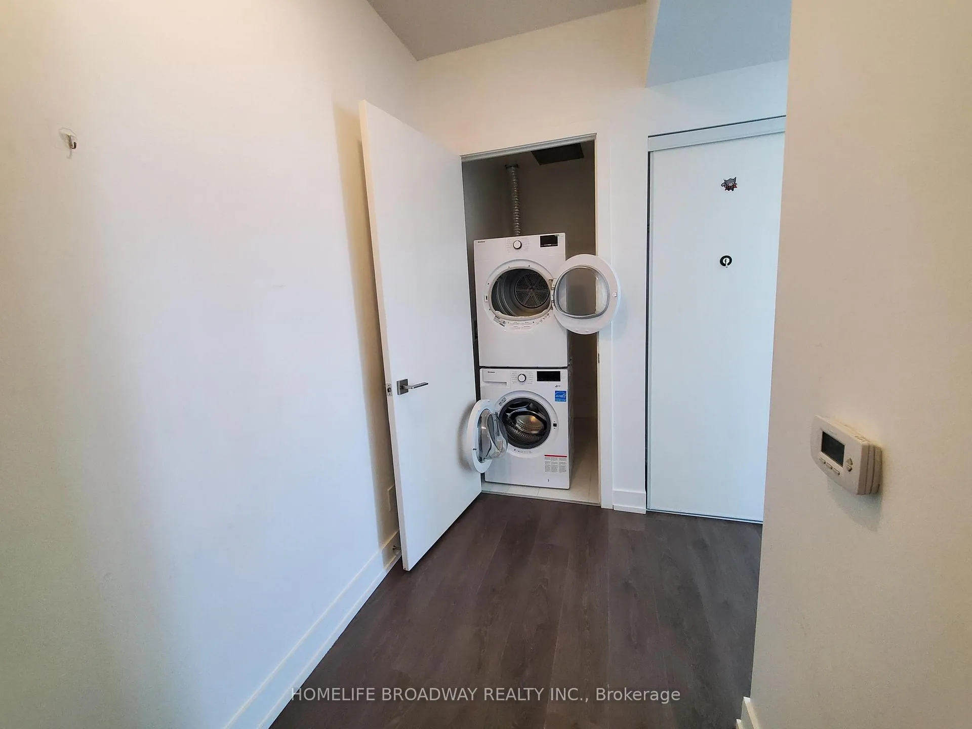 Photo 10 of Unit 307E, 278 Buchanan Drive, Markham, Unionville — HOMEH