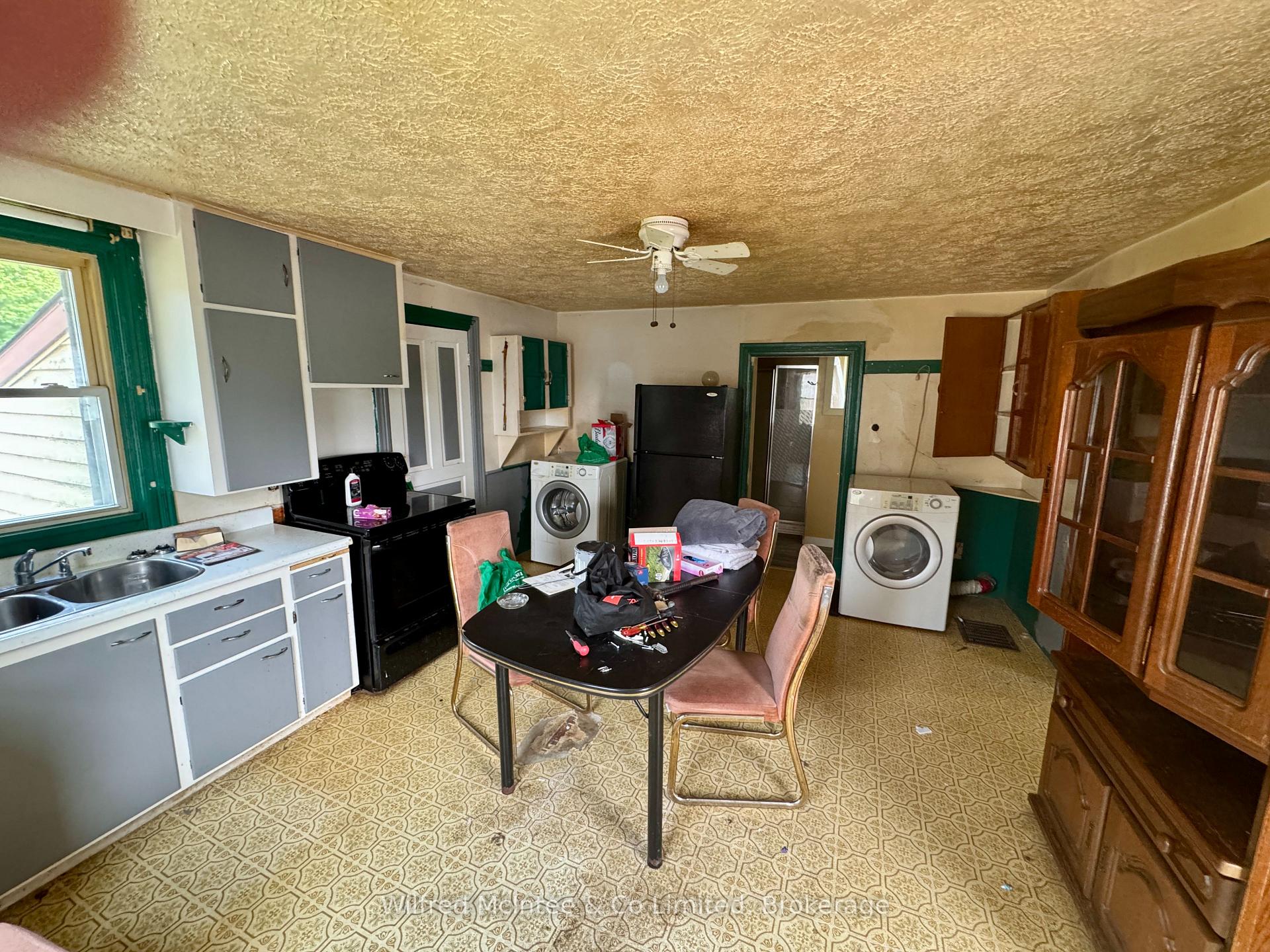 Photo 6 of 120 Ridout Street, Brockton — HOMEH