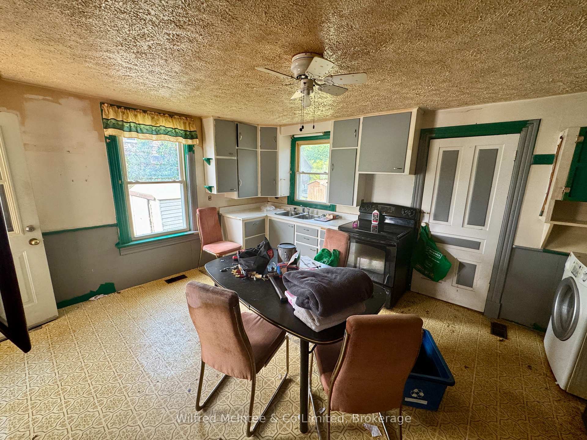 Photo 4 of 120 Ridout Street, Brockton — HOMEH