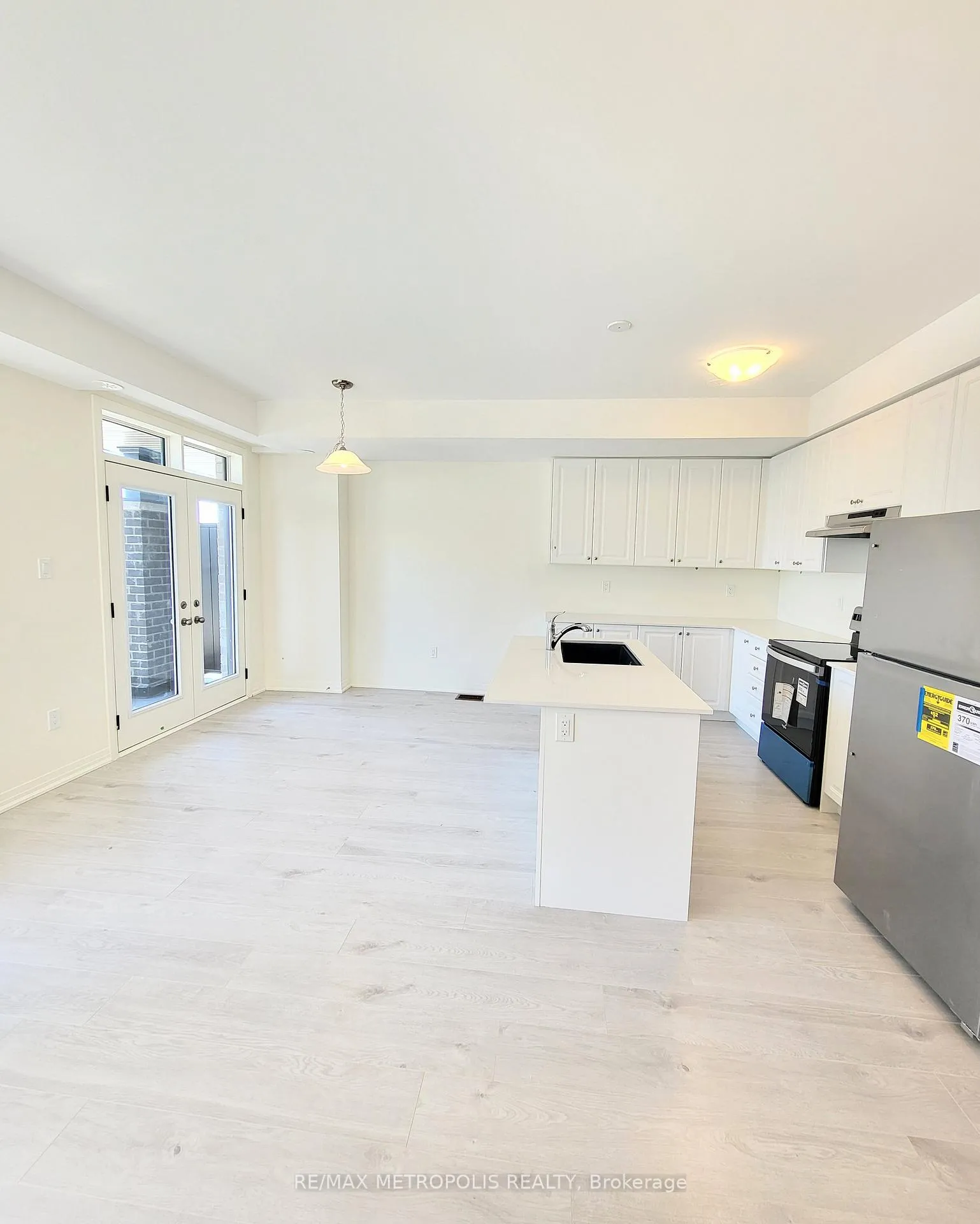 Photo 5 of 20 Esquire Way, Whitby, Taunton North — HOMEH