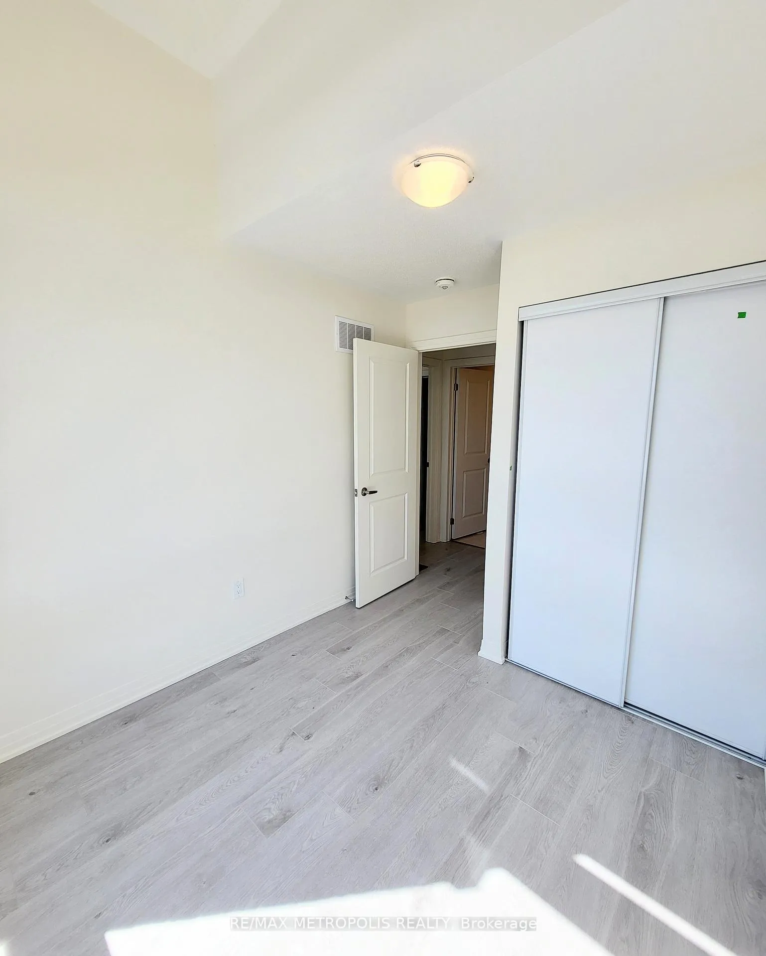 Photo 15 of 20 Esquire Way, Whitby, Taunton North — HOMEH