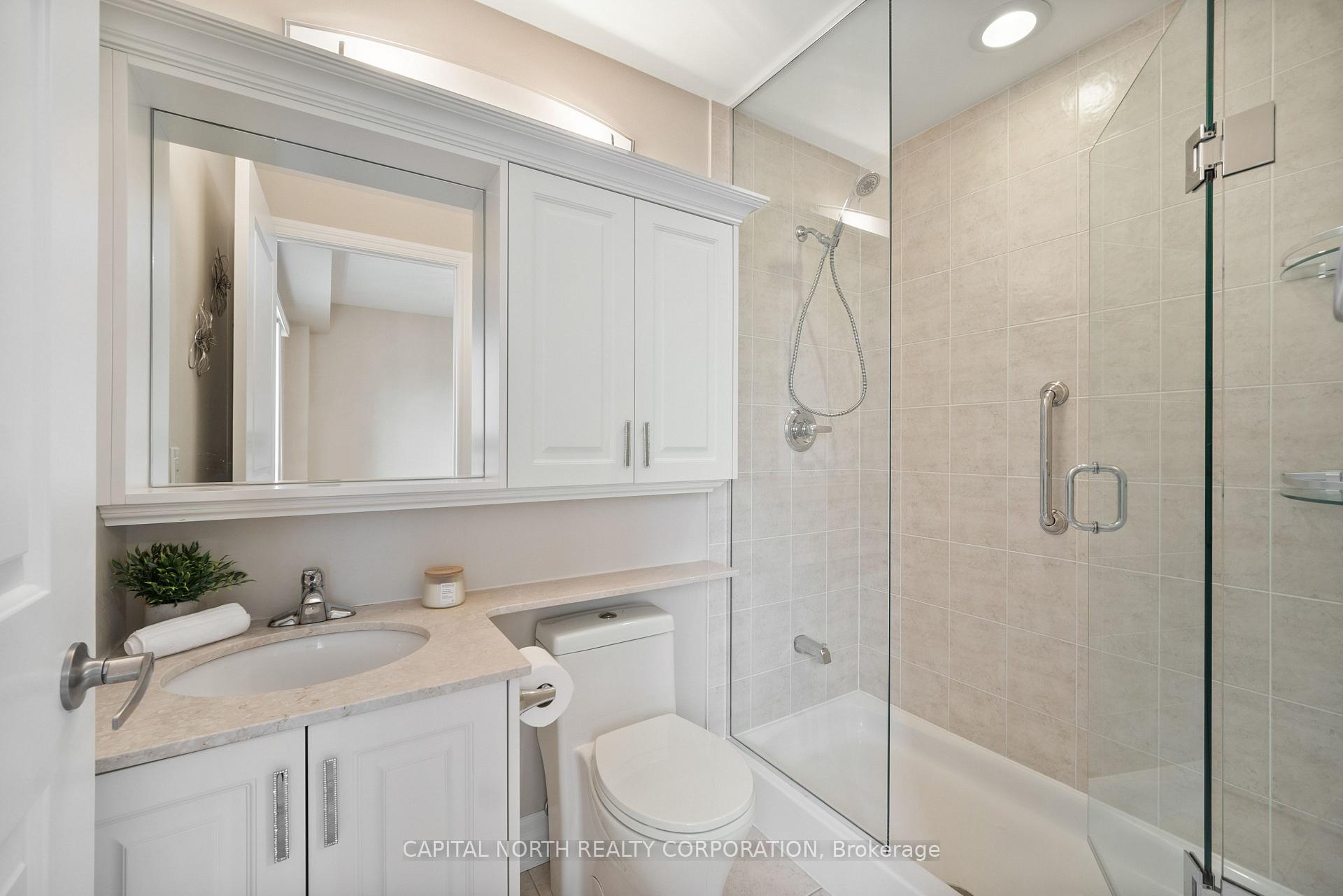 Photo 25 of Unit 611, 9245 Jane Street, Vaughan, Maple — HOMEH