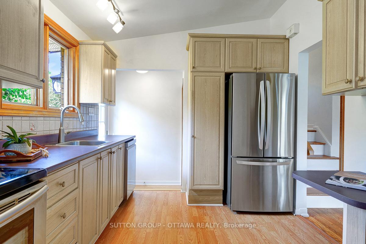 Photo 17 of 2299 Crane Street, Ottawa, Elmvale Acres/Urbandale — HOMEH