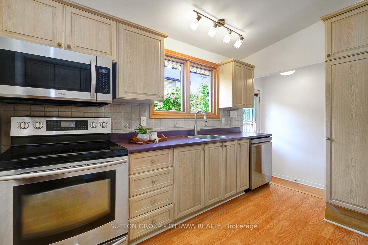 Photo 24 of 2299 Crane Street, Ottawa, Elmvale Acres/Urbandale — HOMEH