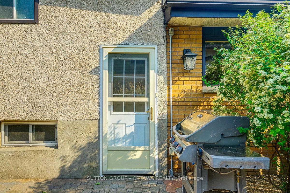 Photo 42 of 2299 Crane Street, Ottawa, Elmvale Acres/Urbandale — HOMEH