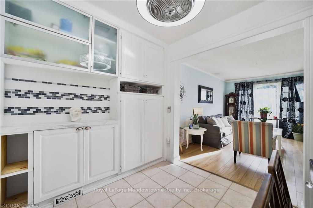 Photo 13 of Unit 11, 1110 Garth Street, Hamilton, Rolston — HOMEH