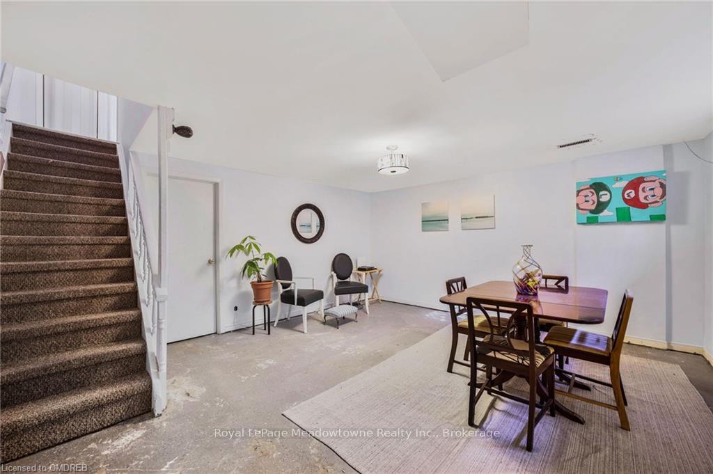 Photo 28 of Unit 11, 1110 Garth Street, Hamilton, Rolston — HOMEH