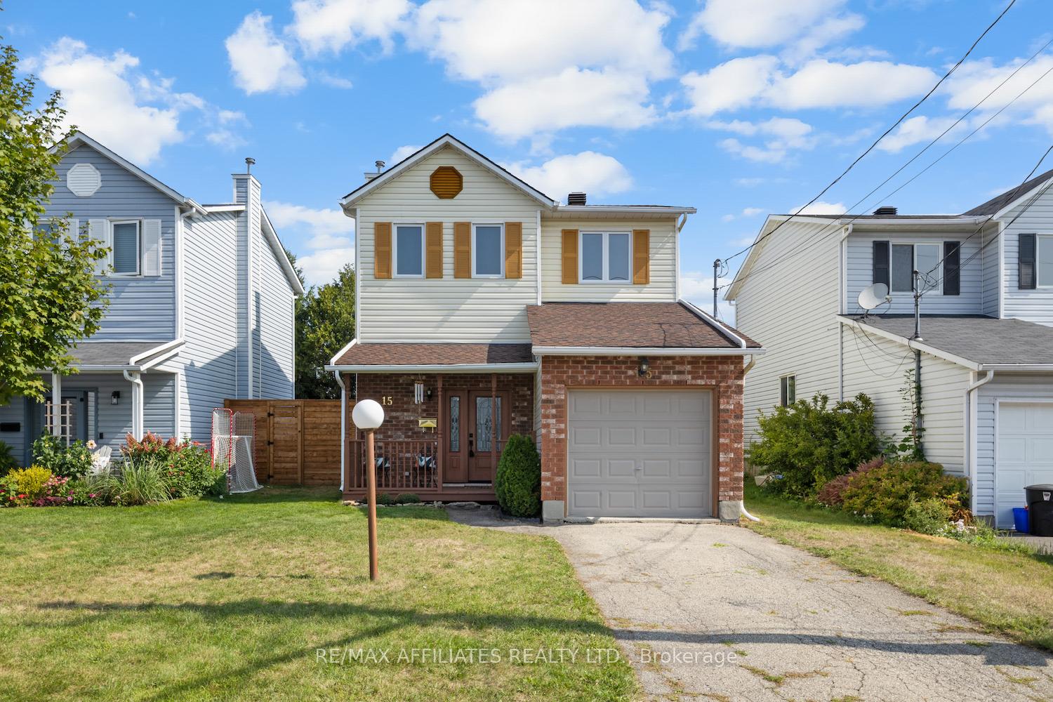 Photo 1 of 15 Lemaistre Street, Carleton Place — HOMEH