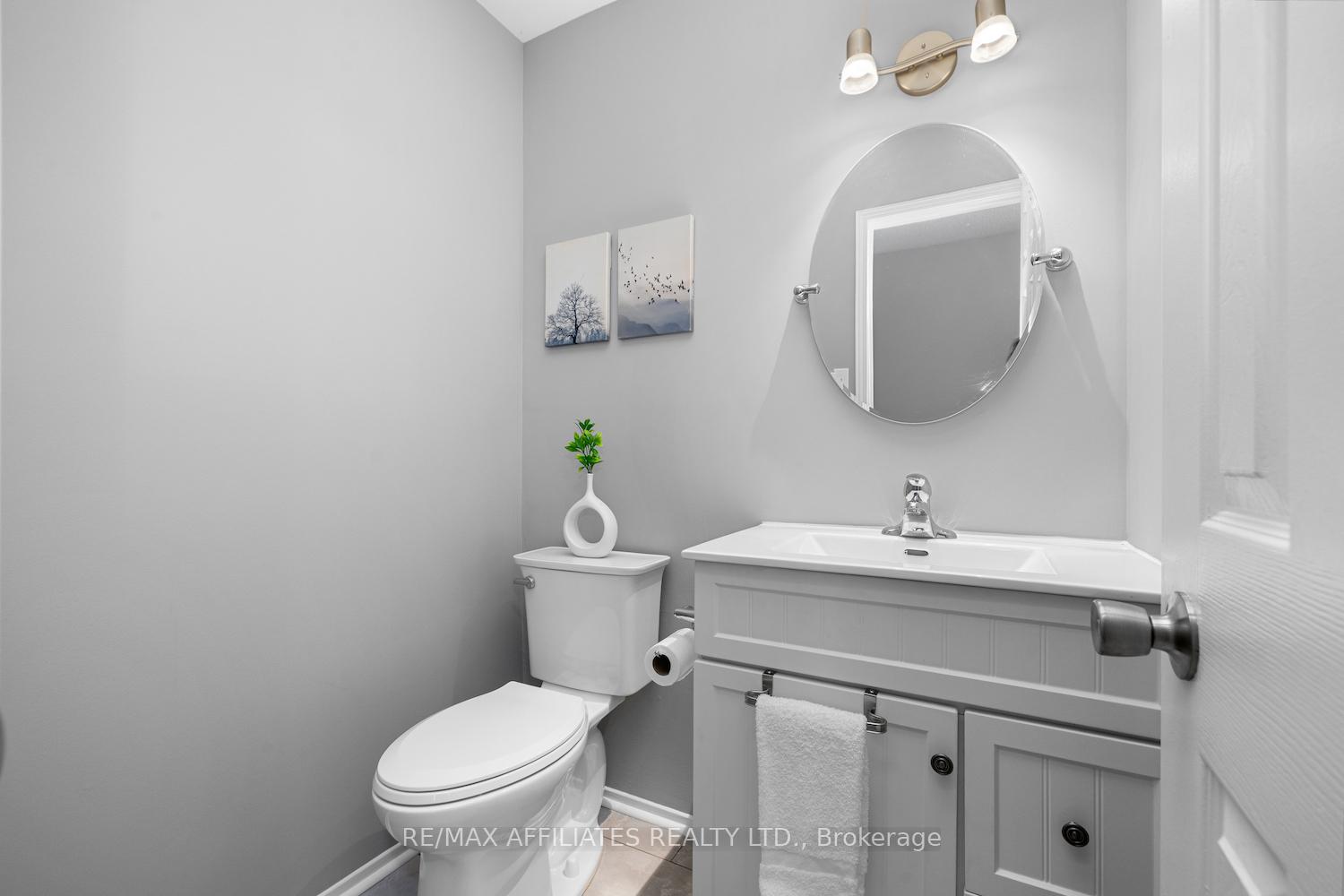 Photo 6 of 15 Lemaistre Street, Carleton Place — HOMEH