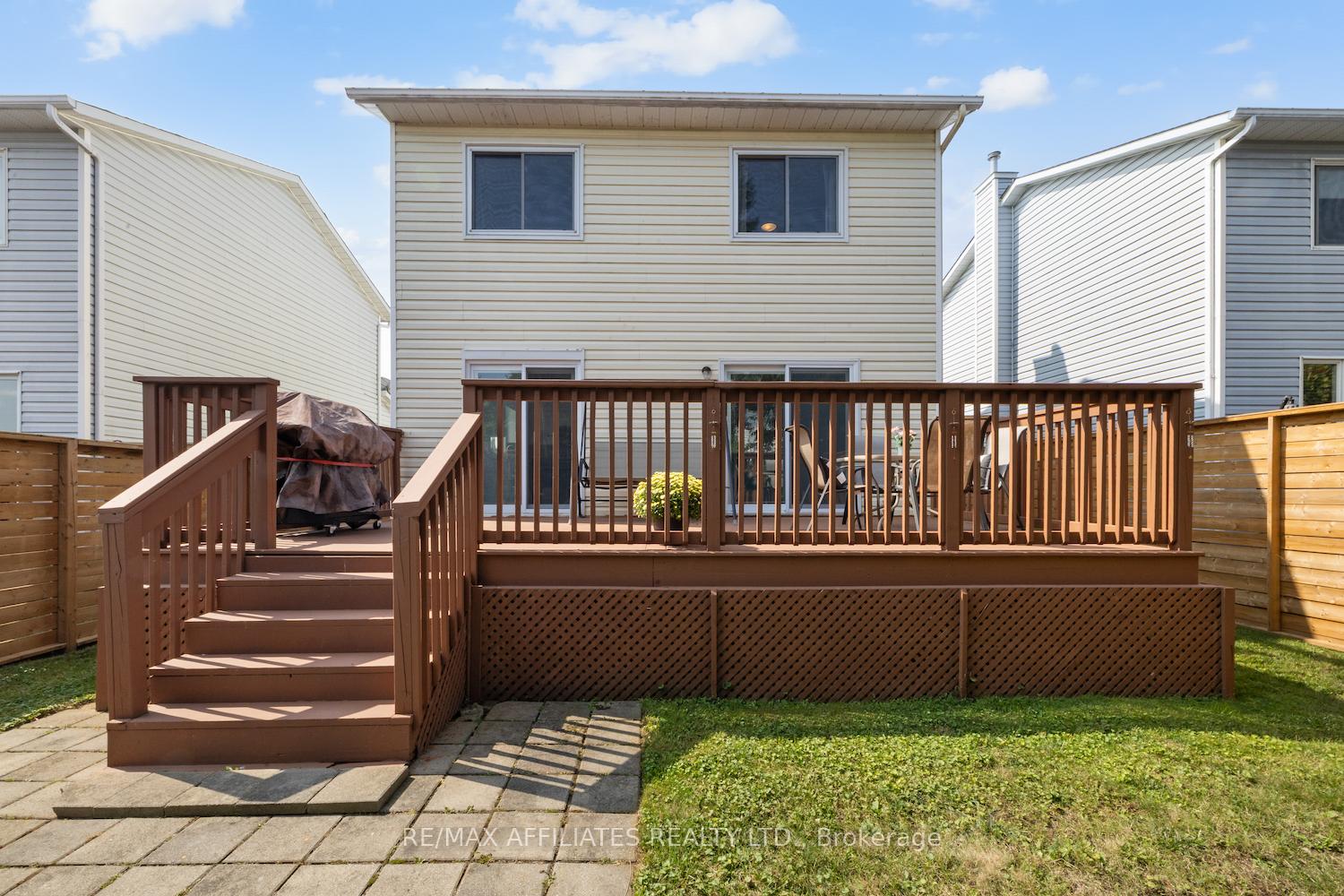 Photo 38 of 15 Lemaistre Street, Carleton Place — HOMEH