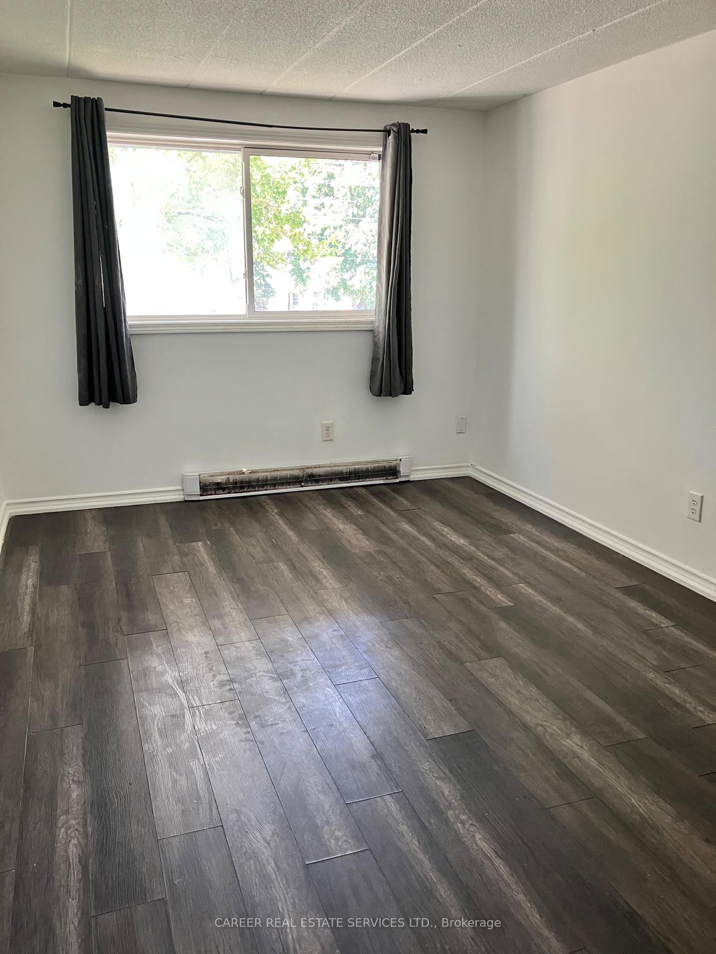 Photo 11 of Unit 90, 53 Taunton Road E, Oshawa, Centennial — HOMEH