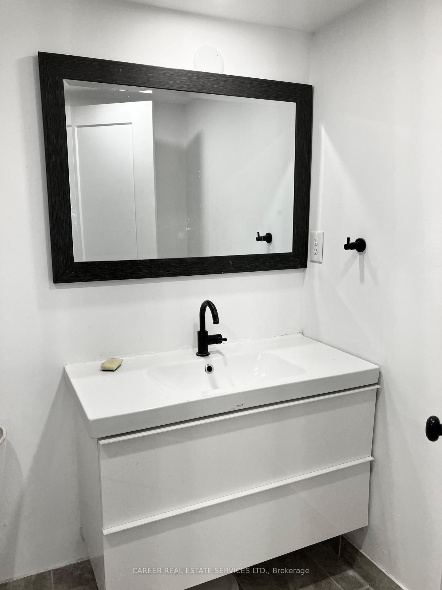 Photo 14 of Unit 90, 53 Taunton Road E, Oshawa, Centennial — HOMEH