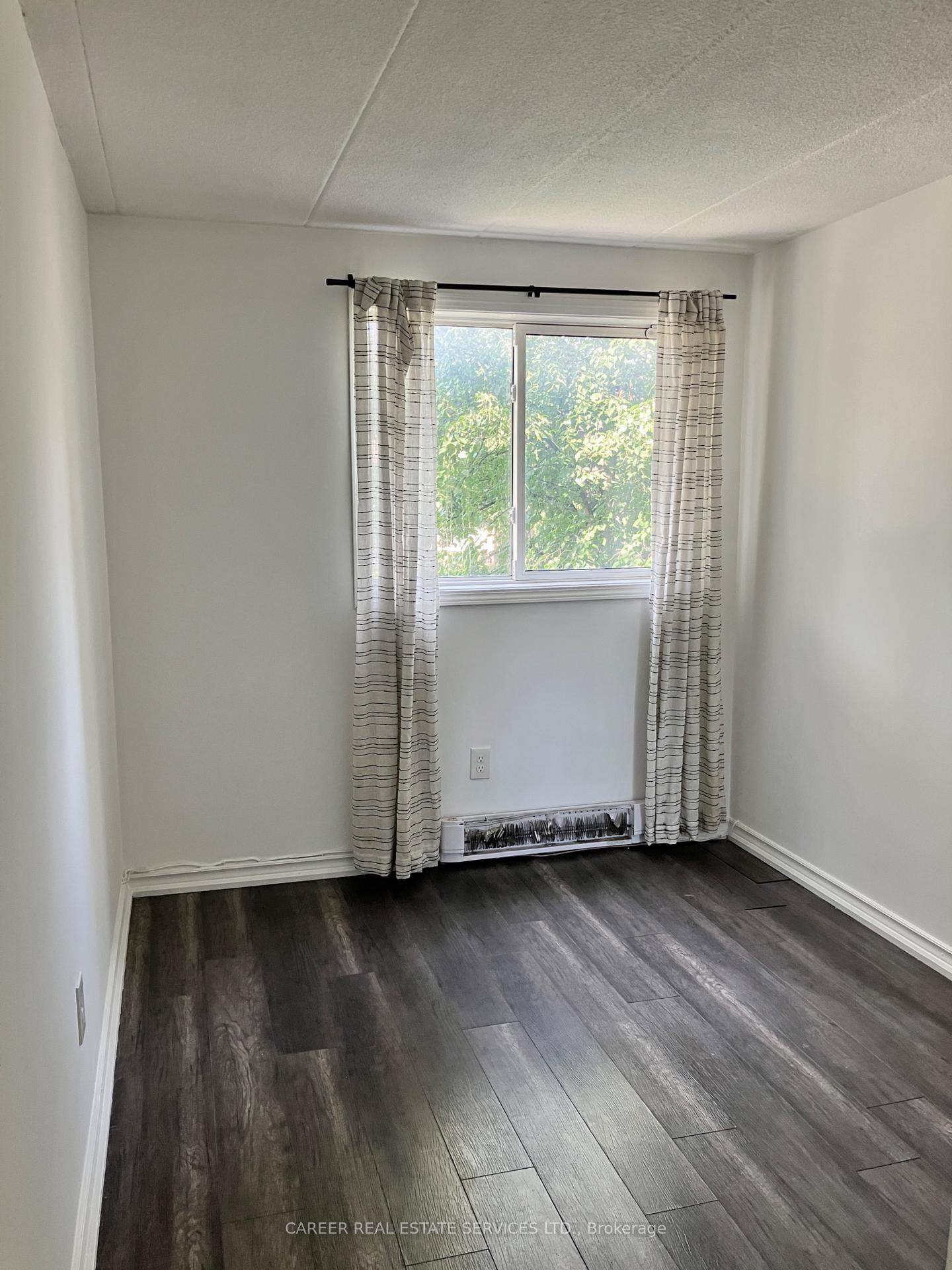Photo 16 of Unit 90, 53 Taunton Road E, Oshawa, Centennial — HOMEH
