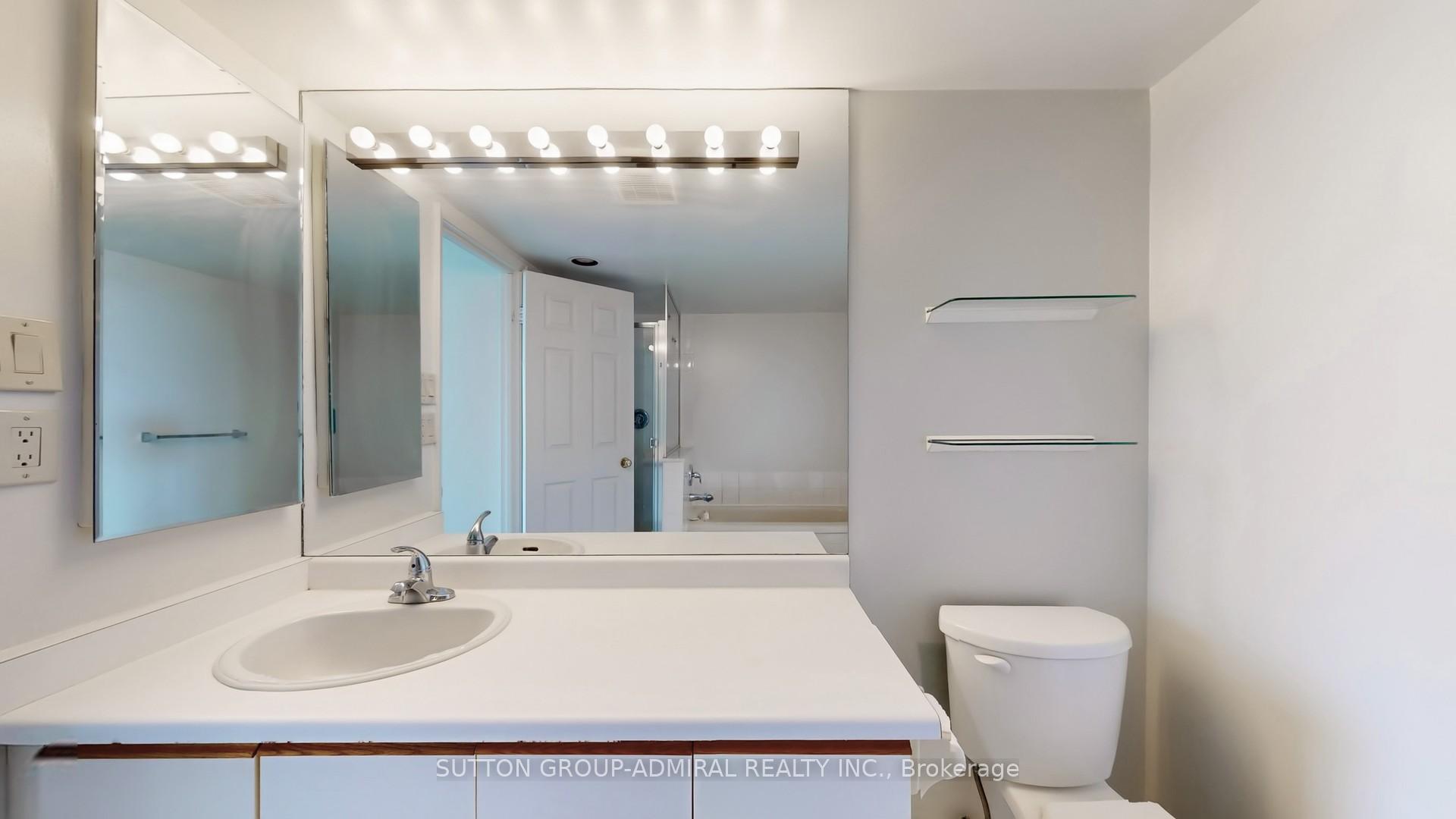 Photo 20 of Unit 801, 343 Clark Avenue W, Vaughan, Crestwood-Springfarm-Yorkhill — HOMEH