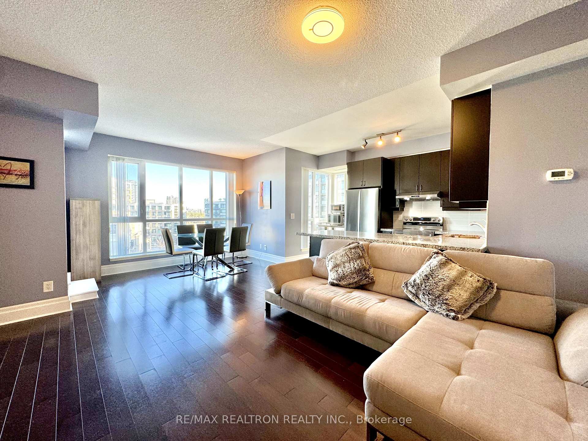 Photo 2 of Unit 505, 57 Upper Duke Crescent, Markham, Unionville — HOMEH