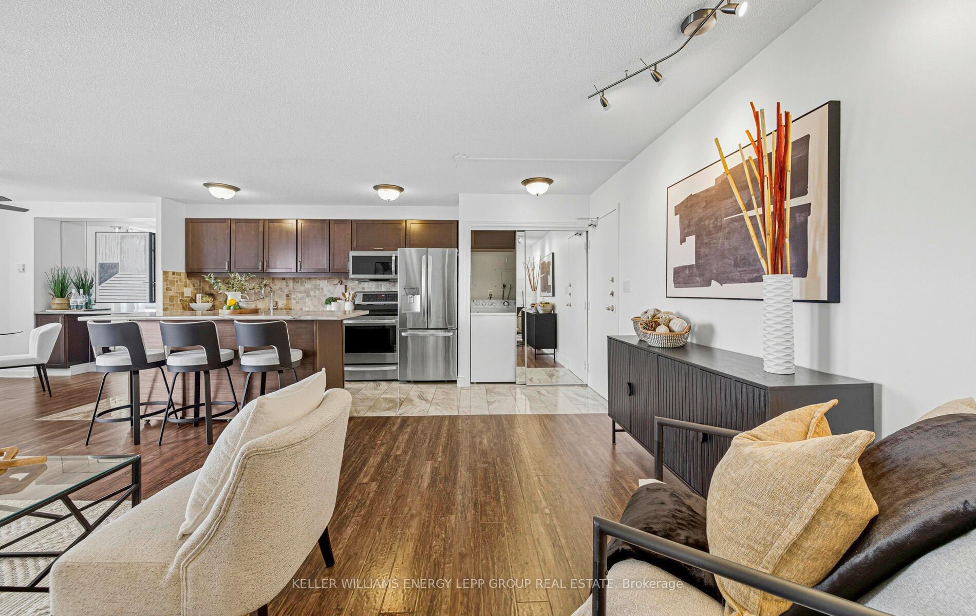 Photo 5 of Unit 1508, 90 Ling Road, Scarborough, West Hill — HOMEH