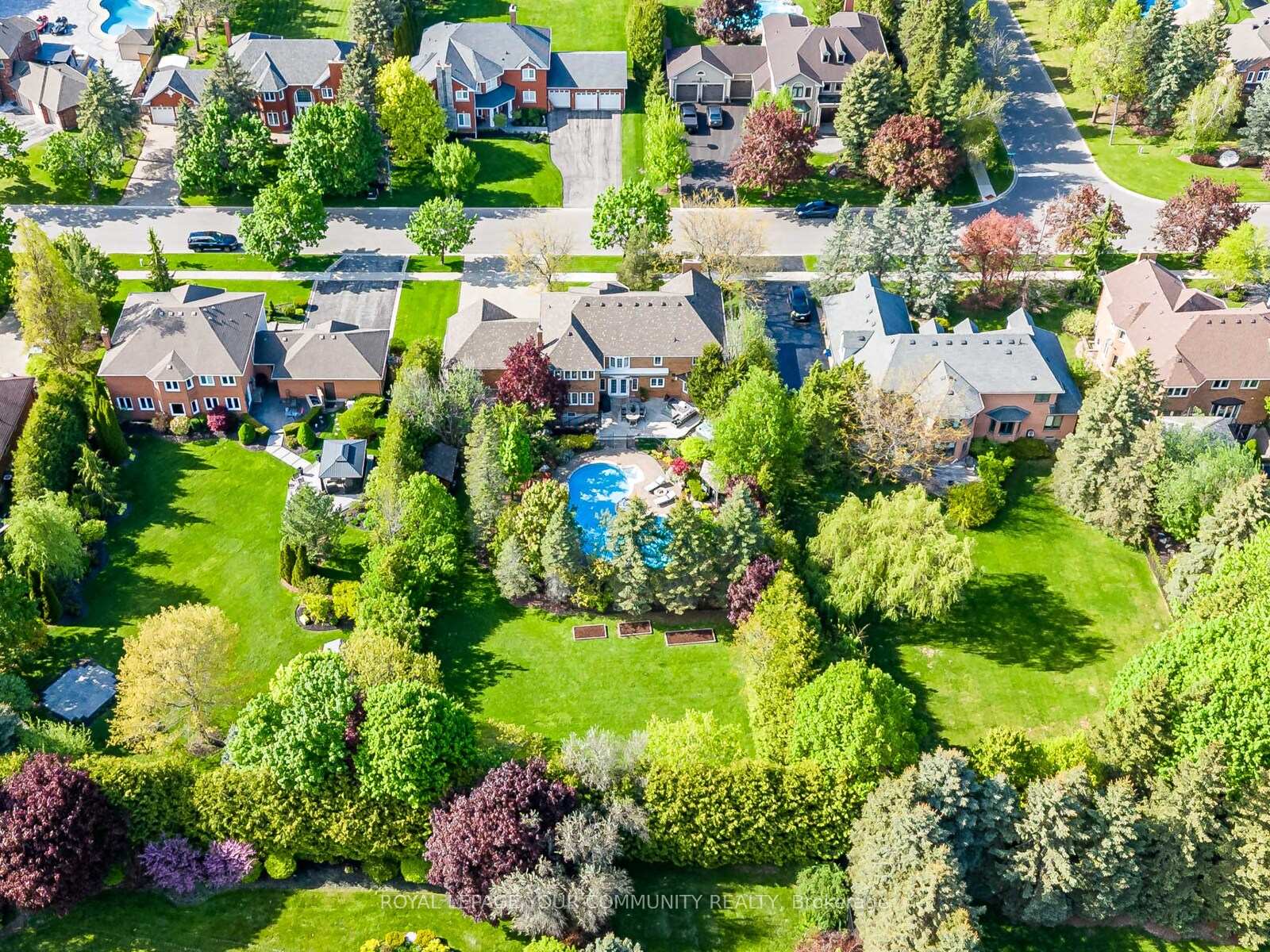 Photo 41 of 136 Treegrove Circle, Aurora, Hills of St Andrew — HOMEH