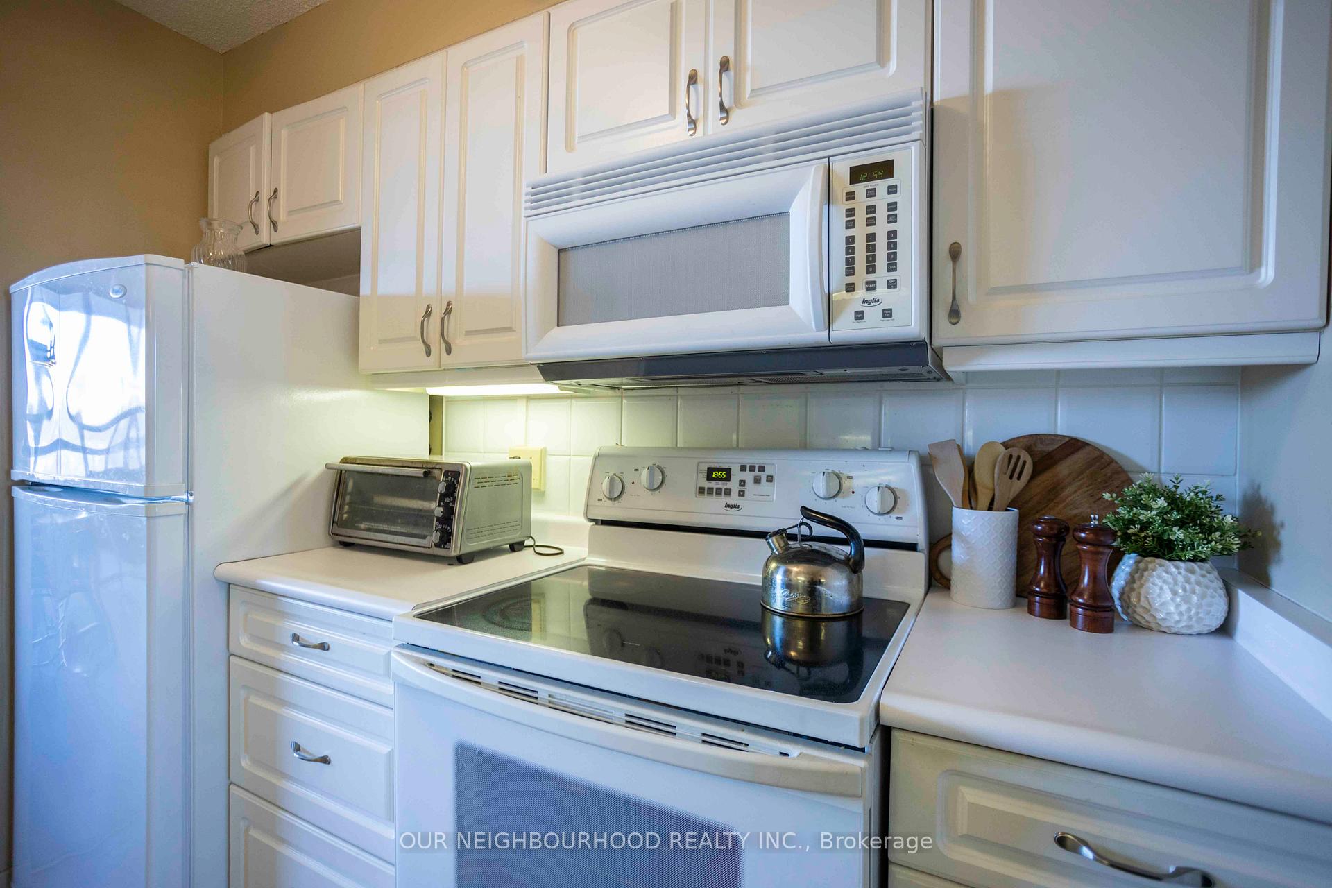 Photo 8 of Unit 708, 55 William Street E, Oshawa, O'Neill — HOMEH