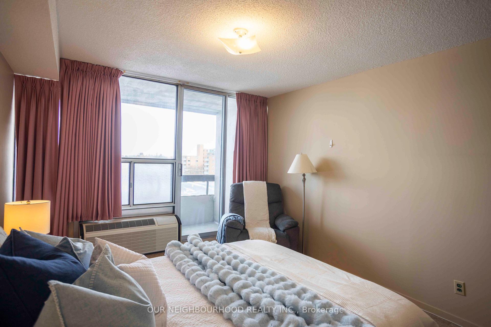 Photo 14 of Unit 708, 55 William Street E, Oshawa, O'Neill — HOMEH
