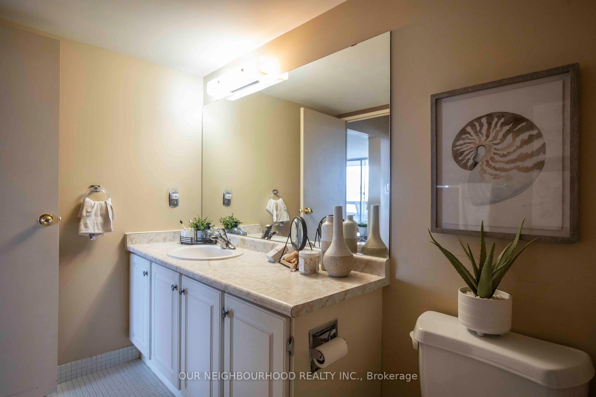 Photo 18 of Unit 708, 55 William Street E, Oshawa, O'Neill — HOMEH