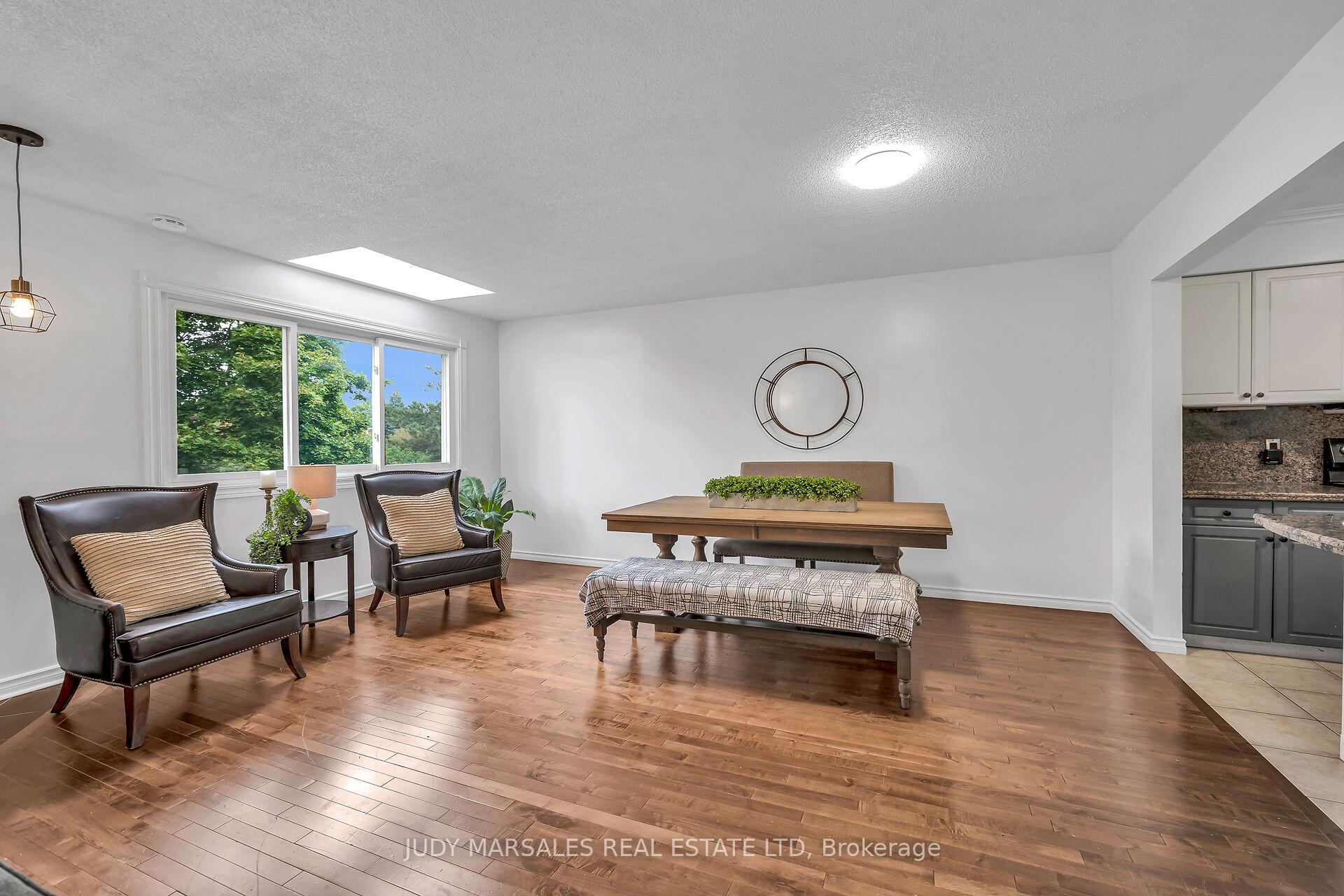 Photo 8 of Unit 19, 26 Moss Boulevard, Hamilton, Dundas — HOMEH
