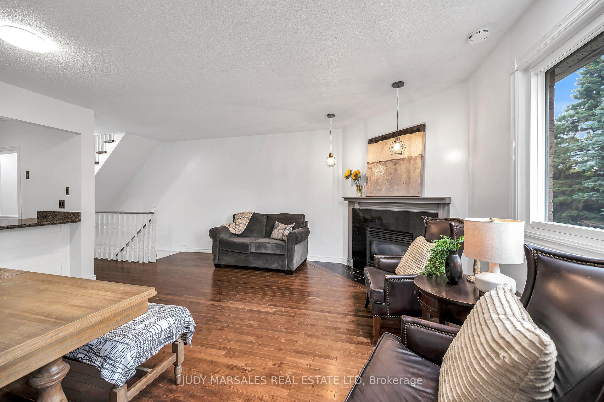 Photo 13 of Unit 19, 26 Moss Boulevard, Hamilton, Dundas — HOMEH