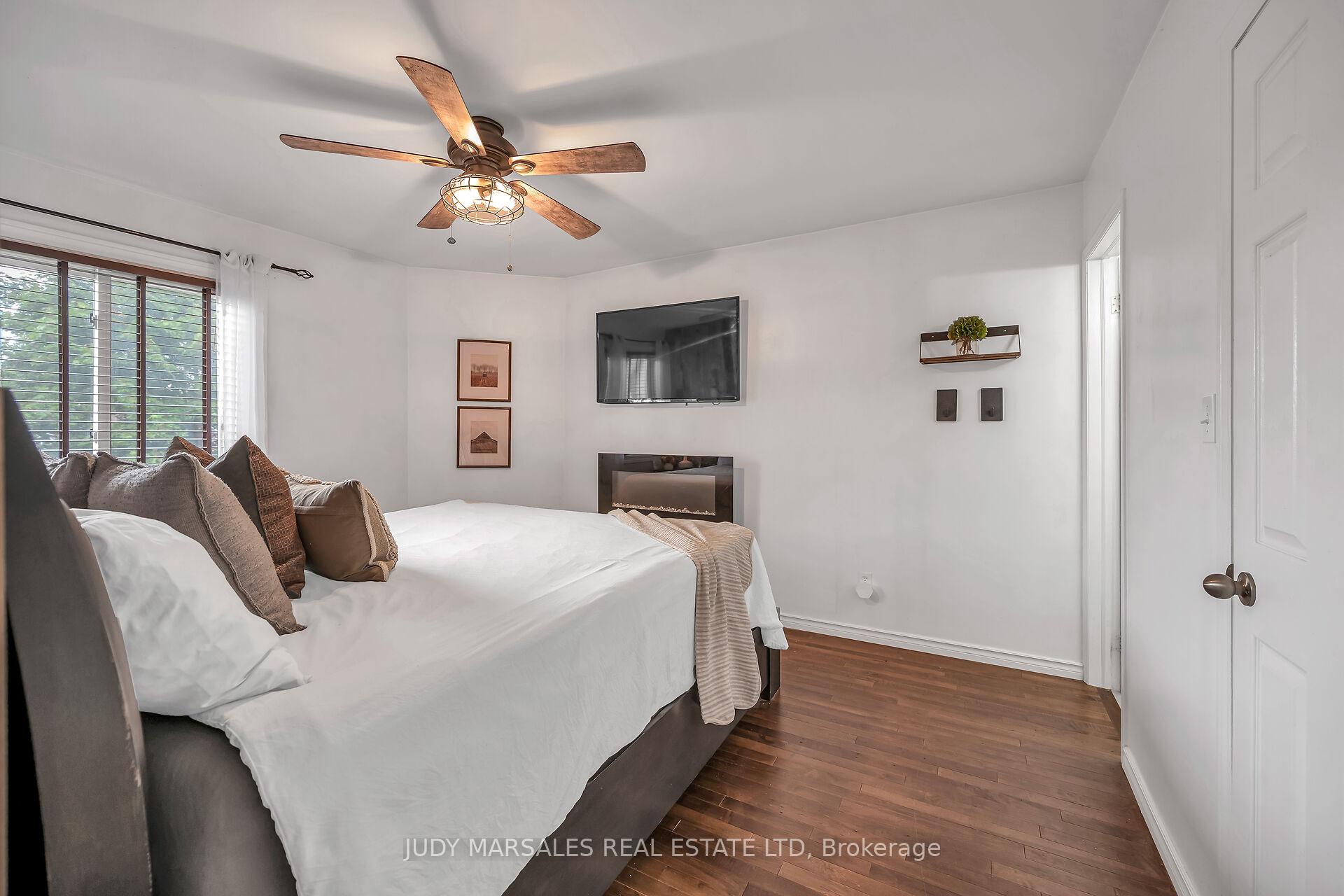 Photo 20 of Unit 19, 26 Moss Boulevard, Hamilton, Dundas — HOMEH