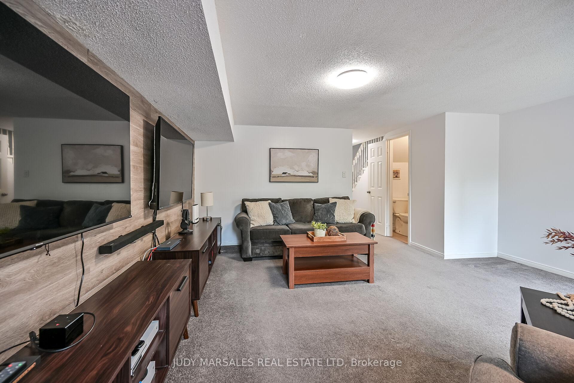 Photo 48 of Unit 19, 26 Moss Boulevard, Hamilton, Dundas — HOMEH