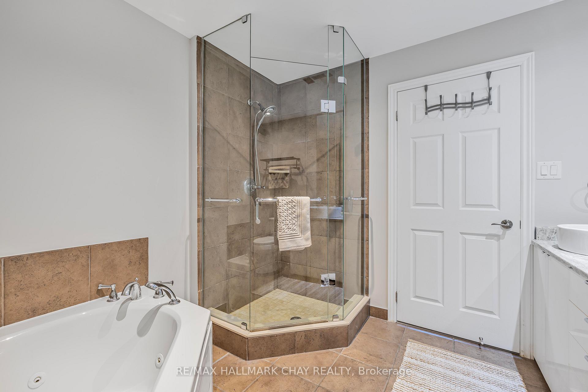 Photo 30 of Unit 1308, 33 Ellen Street, Barrie, Lakeshore — HOMEH