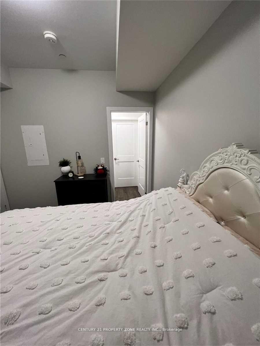 Photo 12 of Unit 417, 251 Northfield Drive E, Waterloo, Colonial Acres — HOMEH