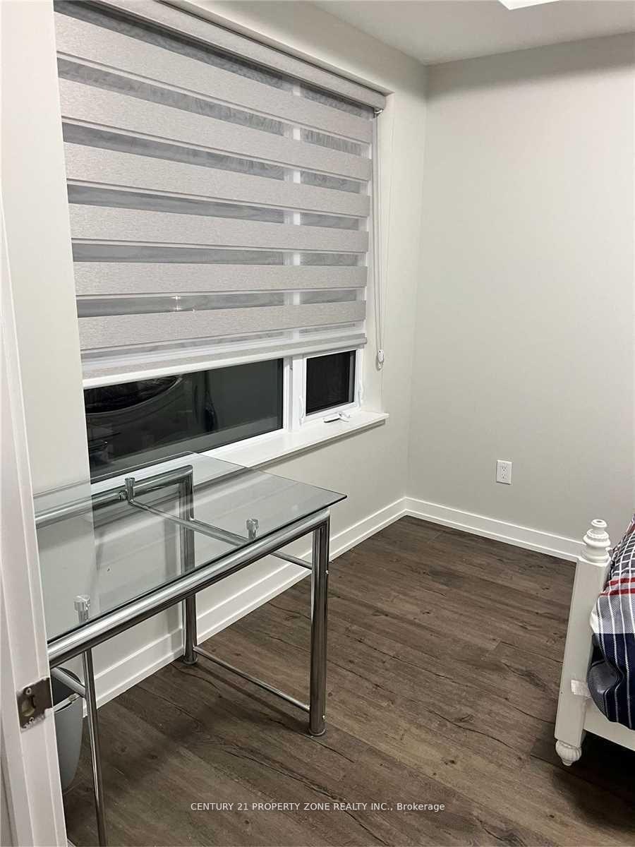 Photo 18 of Unit 417, 251 Northfield Drive E, Waterloo, Colonial Acres — HOMEH