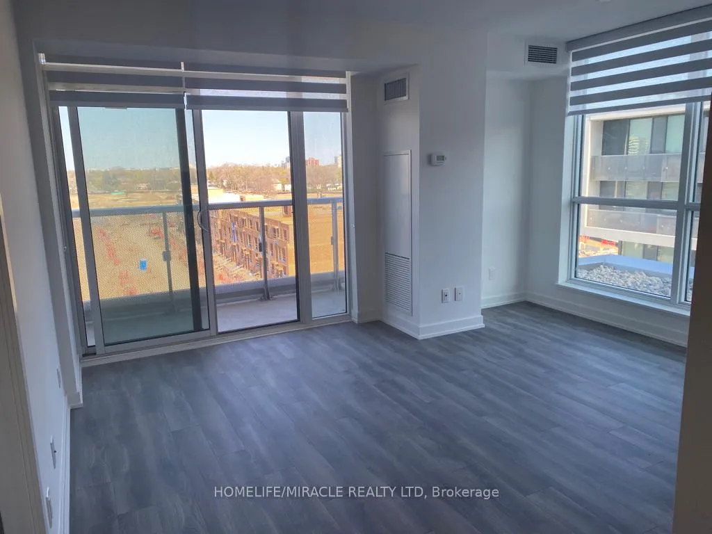 Photo 8 of Unit 816, 120 Varna Drive, Toronto, Englemount-Lawrence — HOMEH