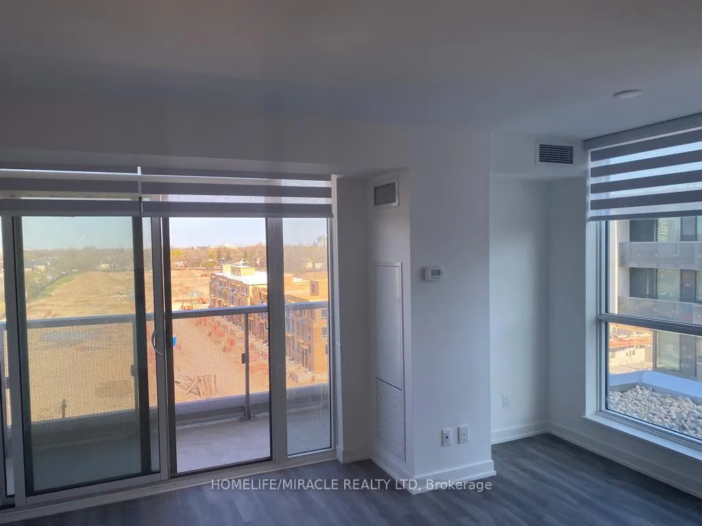 Photo 9 of Unit 816, 120 Varna Drive, Toronto, Englemount-Lawrence — HOMEH