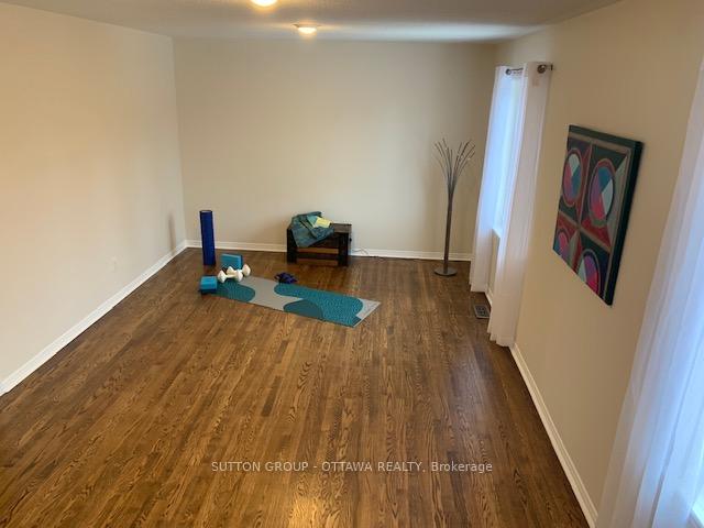 Photo 15 of 65 Whitestone Drive, Ottawa, Central Park — HOMEH