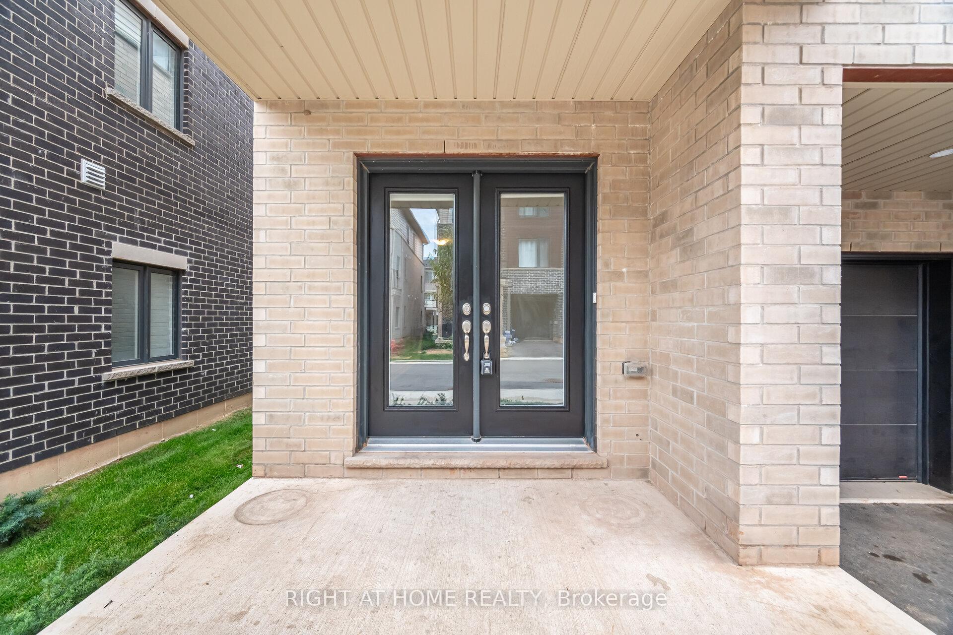 Photo 7 of 14 Dryden Lane, Hamilton, McQuesten — HOMEH