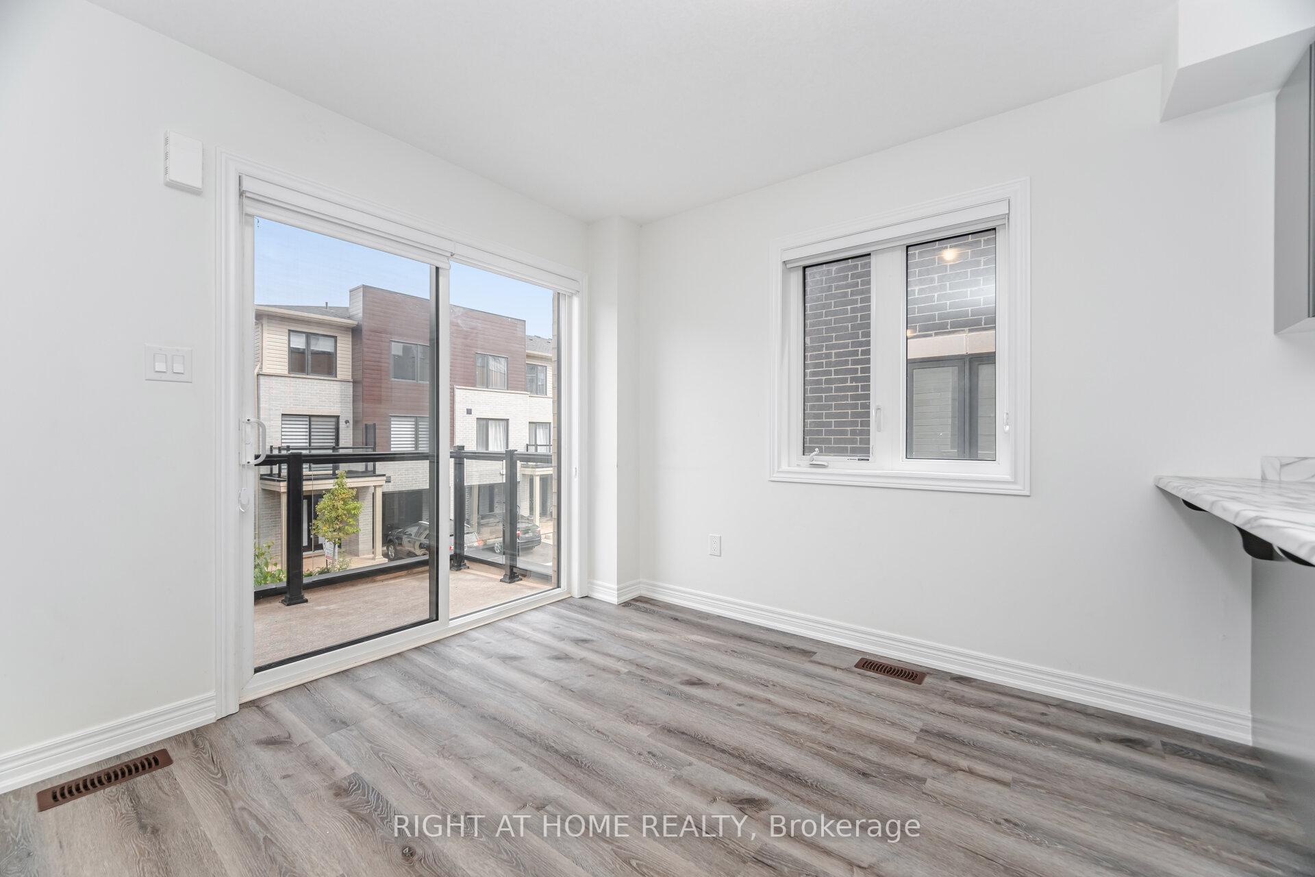 Photo 22 of 14 Dryden Lane, Hamilton, McQuesten — HOMEH
